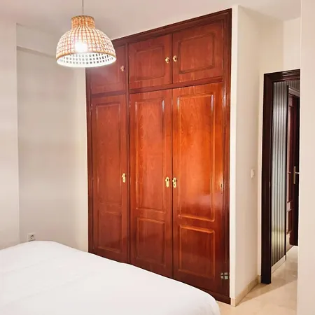 Apartamento Huge&full Equiped - Remedios Sevilla