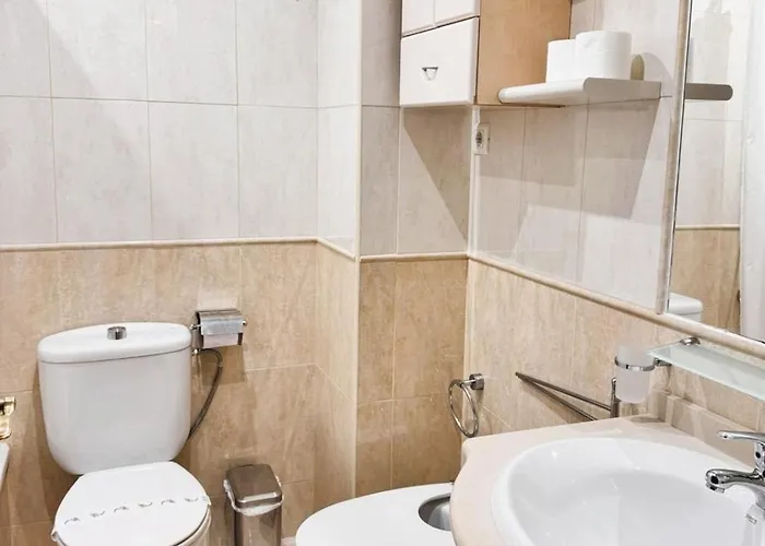 Huge & Full Equiped - Remedios Apartment Sevilla